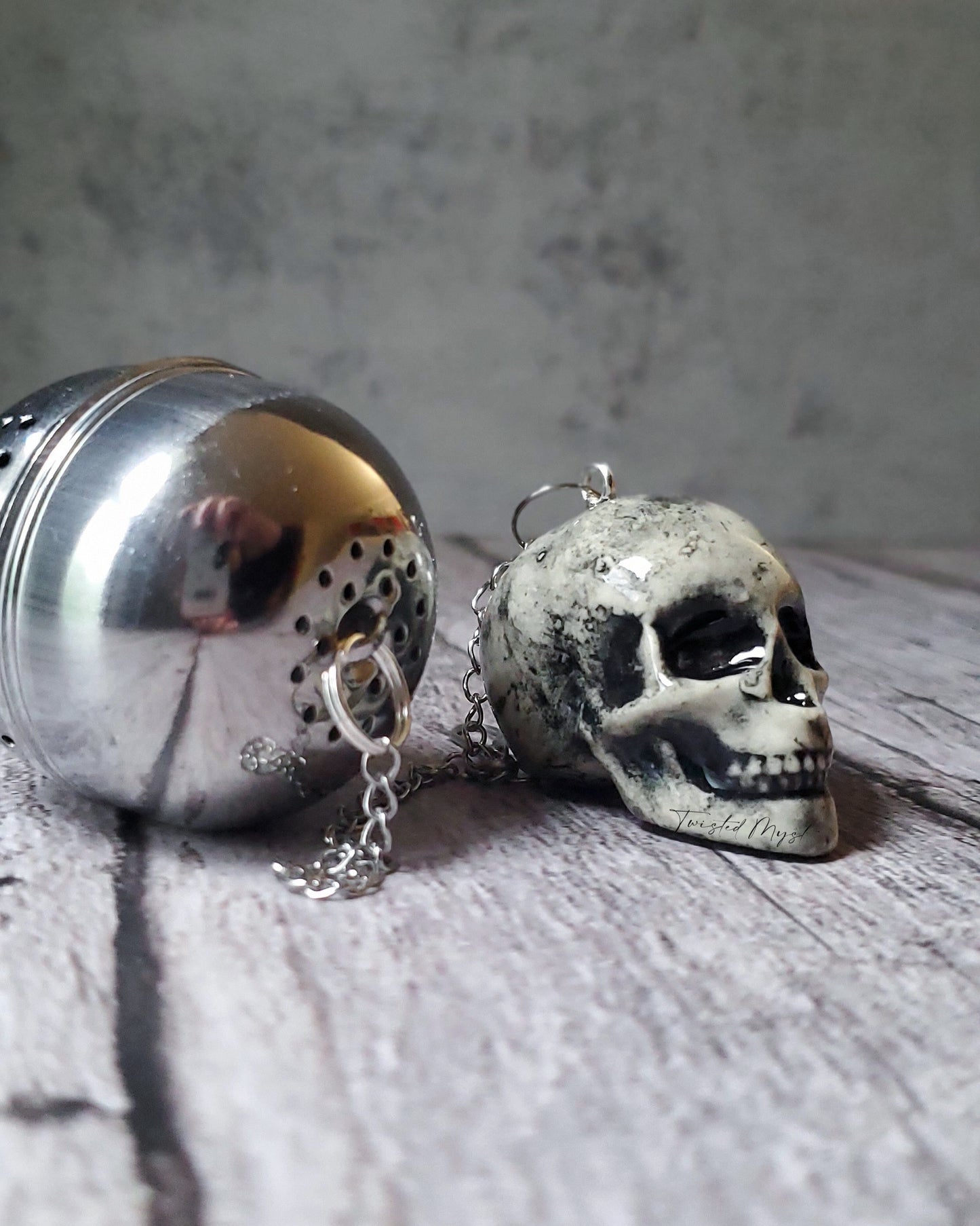 Mini Ceramic Skulls "Skully" Tea Steeper Infusers