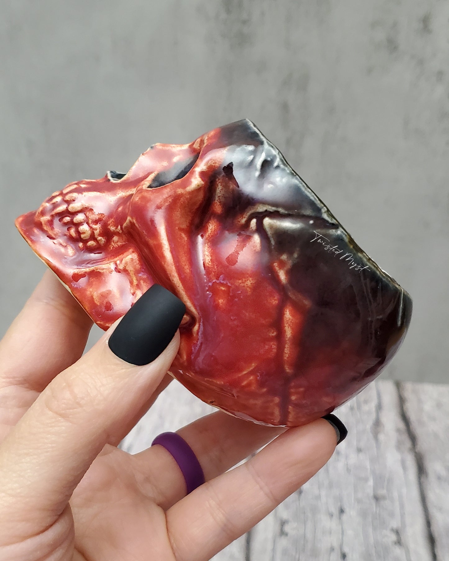 Skull Mini Bowl in Burning Fire Glaze